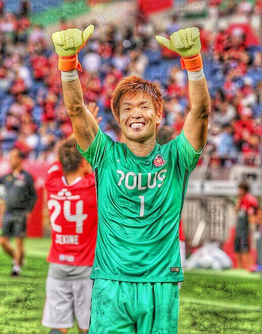 裕人 サッカー垢 今日の出番はどっちだろ どっちも安定だもんな 浦和レッズ 横浜fマリノス 西川周作 榎本哲也