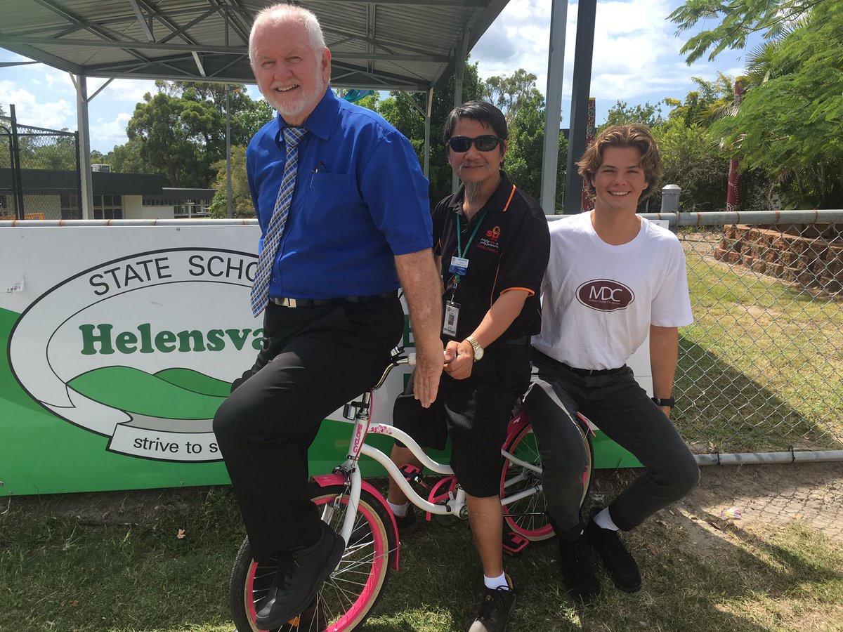 karin_adam's tweet photo. A wonderful 'pay-it-forward' story: Helensvale SS swaps this bike in @mdc_aus_ Check out the fun video on @abcgoldcoast Facebook page https://t.co/j4nUh8MmvX