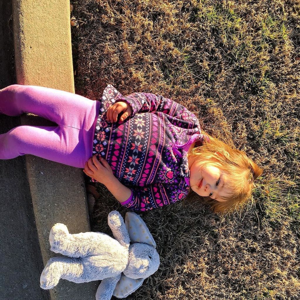 adameverett's tweet photo. Love family walks w/ @sherri_everett and Liv. 
###
"Just taking a rest, daddy." https://t.co/lN5kGOQrAi https://t.co/k6XHLDEwax