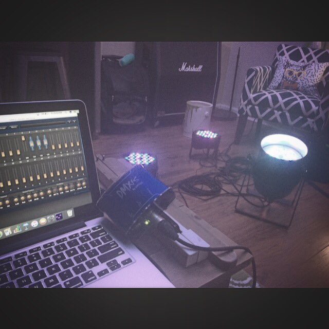 Kicking it with that LED Magic. DMXis by Enttec is doing some cool stuff. #DMXis #enttec #stagelighting #onedaydreamer #lighting