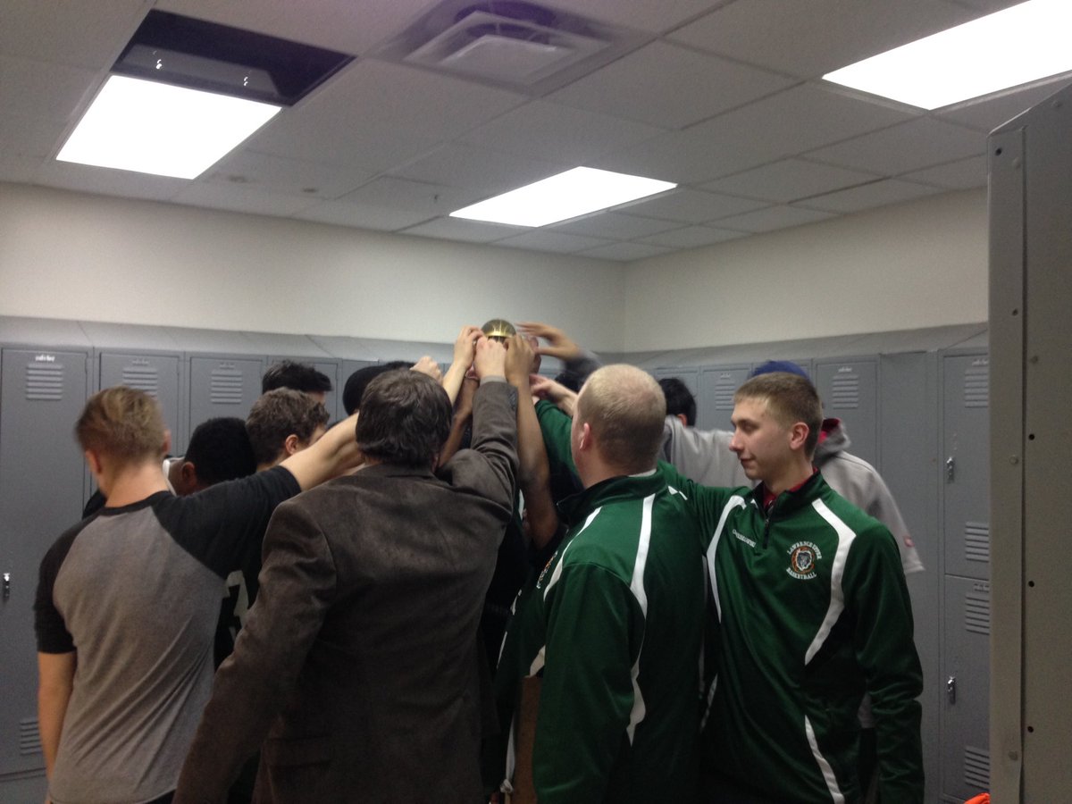 GoLawrenceLions's tweet photo. Boys fall to Andrews and are LEC Runner Up. 15 win season and tons of records, amazing team, amazing season. Congrats Lions, we are proud! https://t.co/U7bmnf3hI2