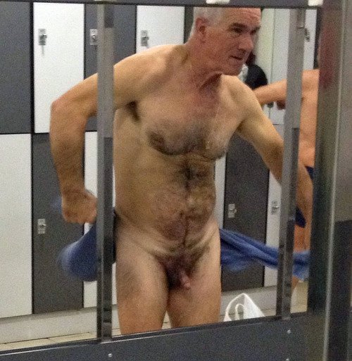 GayDaddyPost's tweet photo. Free Gay Sex Games: https://t.co/JZQJAsL06n #GayDaddy #DILF #GayPorn https://t.co/9MZ4tFM5uE