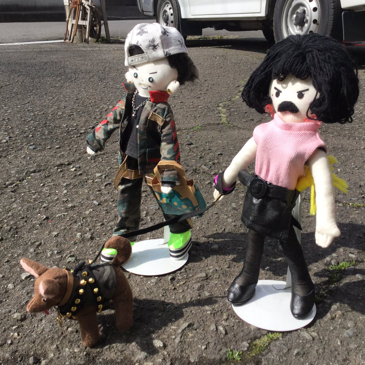 kardamdoll's tweet photo. 春の陽気に誘われて、フレ子も一緒にお散歩🐕🚶🚶‍♀️🌞
#adamdoll #pharaoh #queendoll https://t.co/oSctOimeLQ