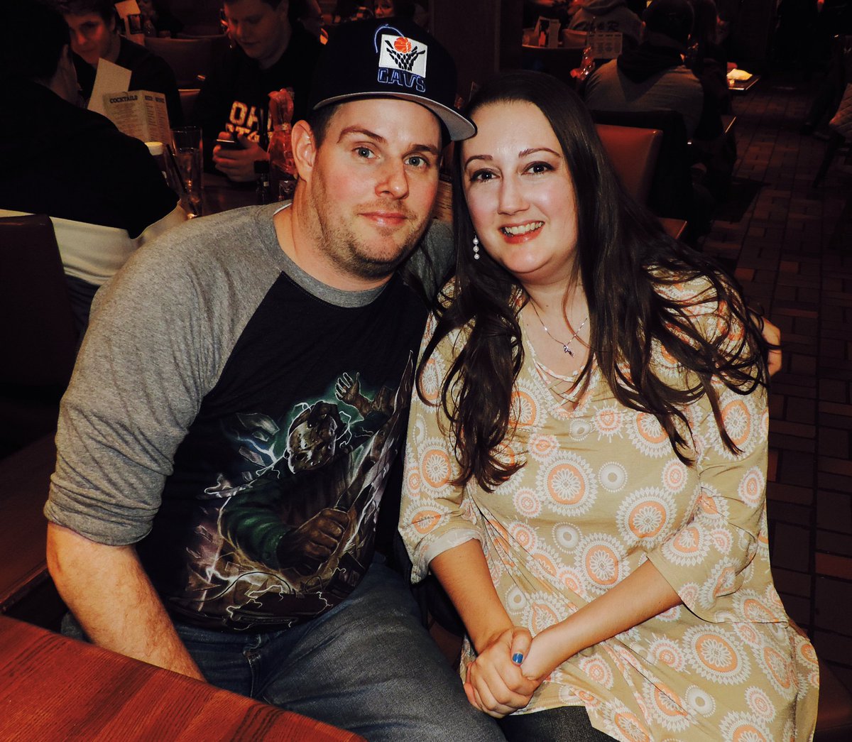 GoddardChiara's tweet photo. Fun dinner date at TGI Friday's with my Love thanks to KNR!!! #UnlimitedApps #TooMuchFood #FullTummys #TeamKNR https://t.co/8xiUVGjZB1