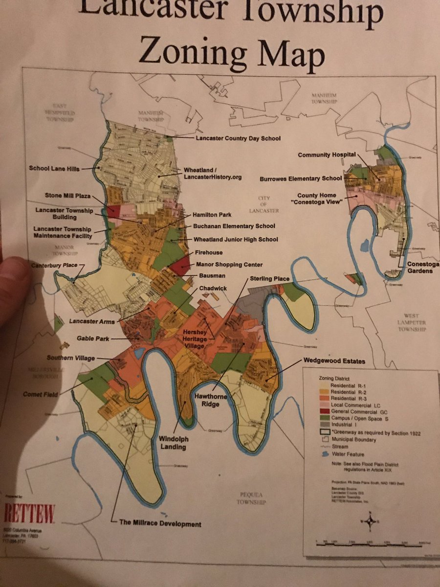 spelliott0's tweet photo. Just a nerdy Friday night doing some campaign prep with @DeeElliott526 ahead of the endorsement convention! #ElectElliott https://t.co/AqRJbHv4OU