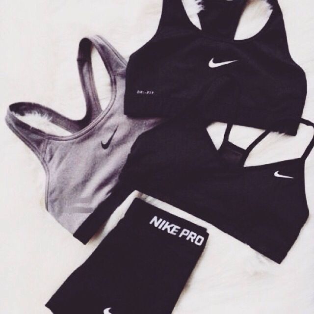 Want want want 😬

buff.ly/2l6DHZL #nike #classic #sportsbra #pro
