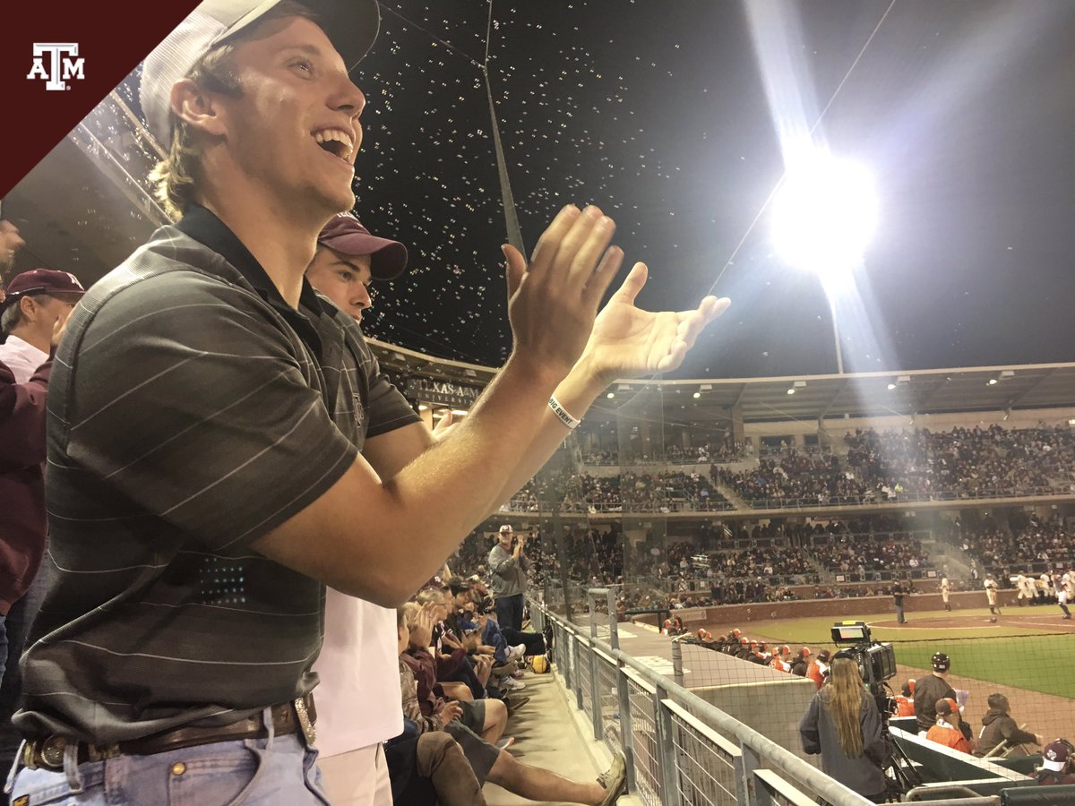 AggieBaseball's tweet photo. That Friday night feeling... #12thMan https://t.co/CyNBEW0uqt