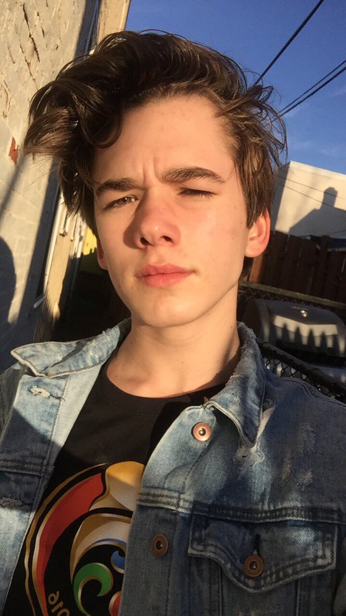 jacklikesdogs's tweet photo. i wasnt angry the sun was just in my eyes https://t.co/jDWBKTKzos