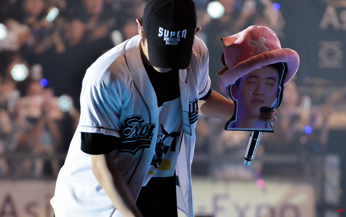 mdzlhcy ' my youth is EXO tweet media
