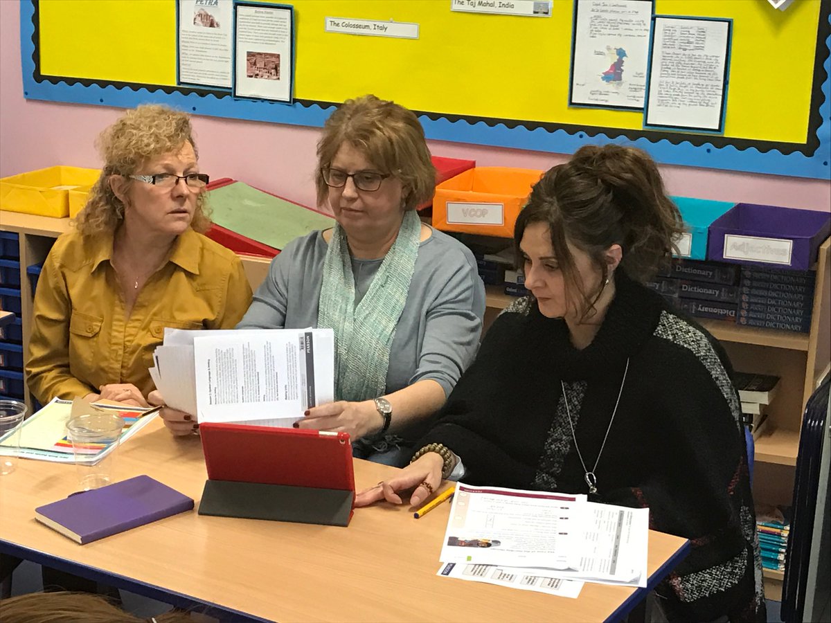 YnyshirP's tweet photo. Our staff loved the INSET on Friday about #activelearn #bugbooks. Ready to roll out and get children reading! https://t.co/voo76ujhKp