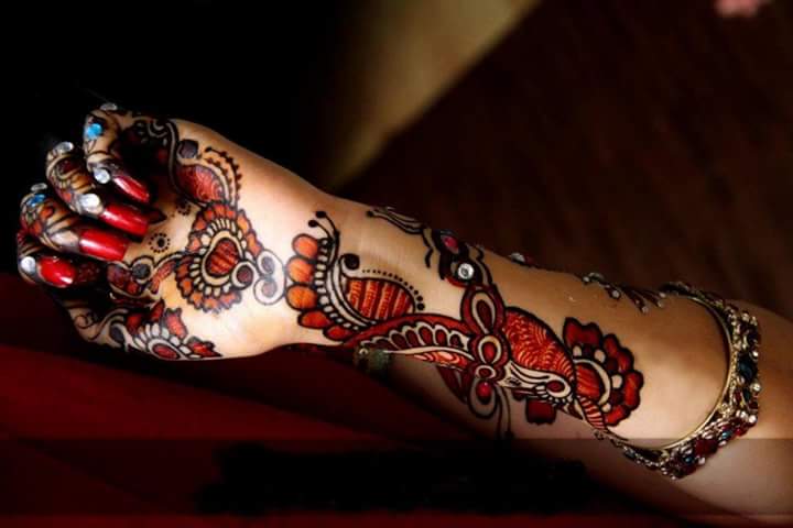 2LineUrduPoetry's tweet photo. اب کہاں لوگ ہمیں یاد کیا کرتے ہیں. 
/
یاد آتی ہے تو ہم فریاد کیا کرتے ہیں۔

#اردو #UrduPoetry #Shairi https://t.co/xaSwDVtBj9