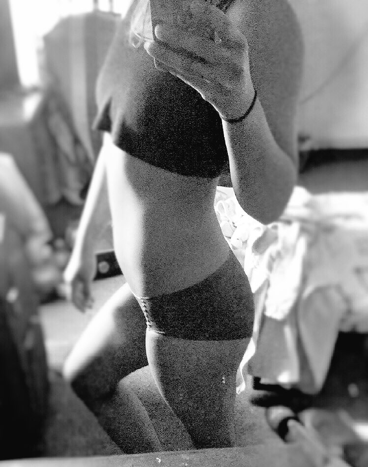 ampshoe's tweet photo. Sometimes all the hard work is worth it! Getting there! #fitnessfreak #gymfanatic #workoutlove #befit #eatright https://t.co/CzOnBCeYqN