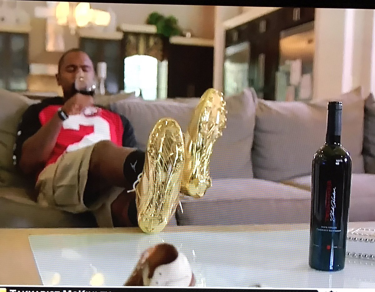 cwwines's tweet photo. Football Life...#retired https://t.co/Wy3i0nqu0L