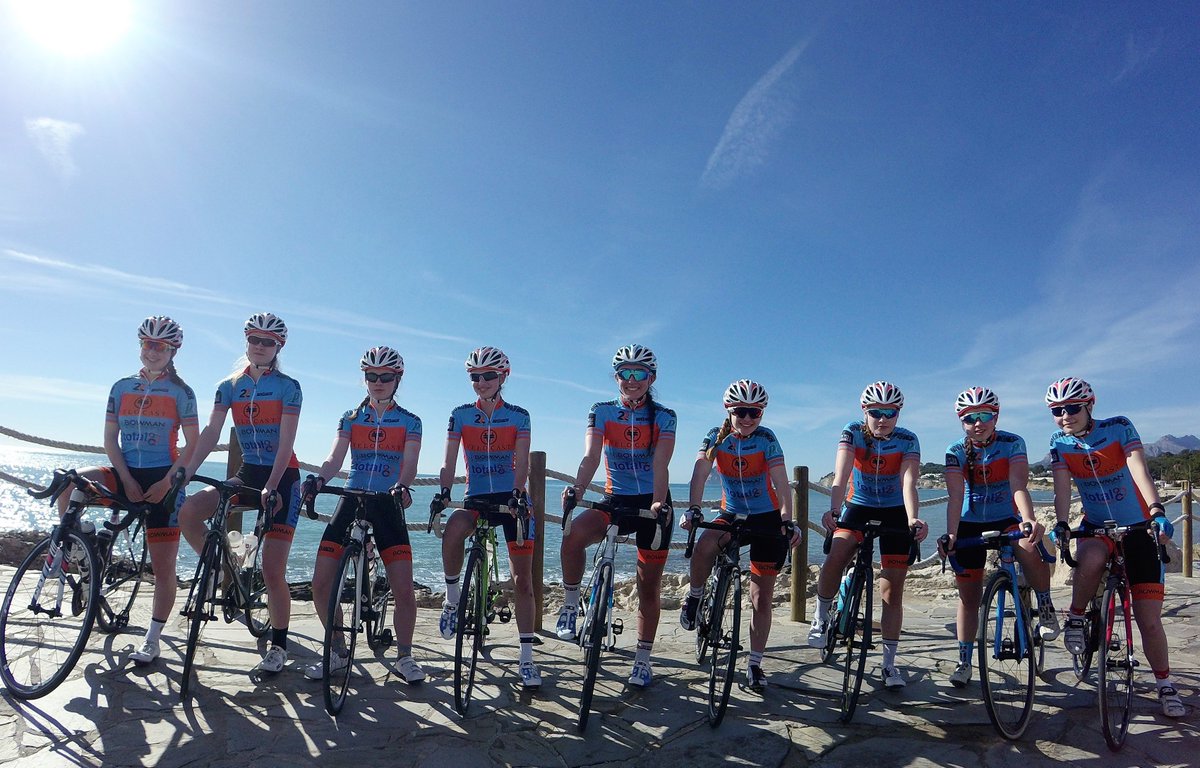 Team22WRT's tweet photo. Heading back - ready to race :) https://t.co/D8G0Wu6yYy