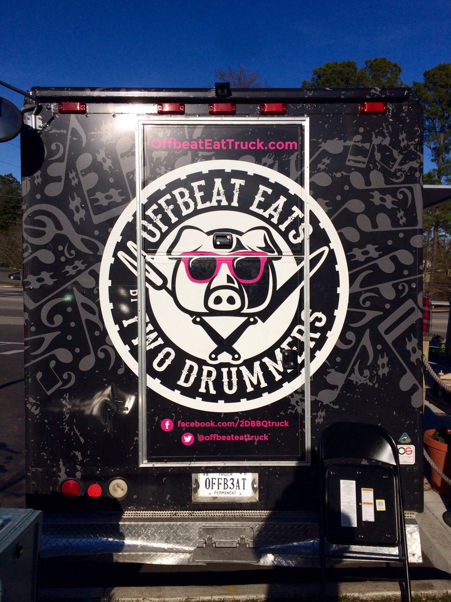 VirginiaBeerCo's tweet photo. Eight #VAbeer's. Two #foodtrucks. One #DaveMcKenney playing #livemusic. All the tiki torches. #LunaticLuau #Saturday https://t.co/CeQSTmcnLI https://t.co/C6xyjtXnsq