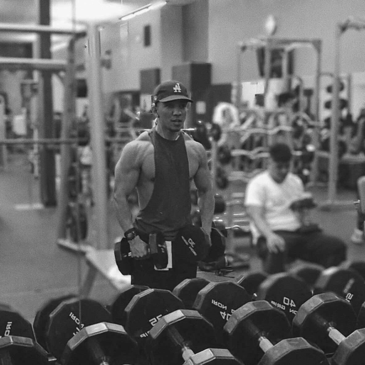 kevgofit's tweet photo. Nothing more satisfying than looking at your own reflection and knowing that never stopping, was the best decision you ever made. ⚡️ https://t.co/LpAkgNJS6o