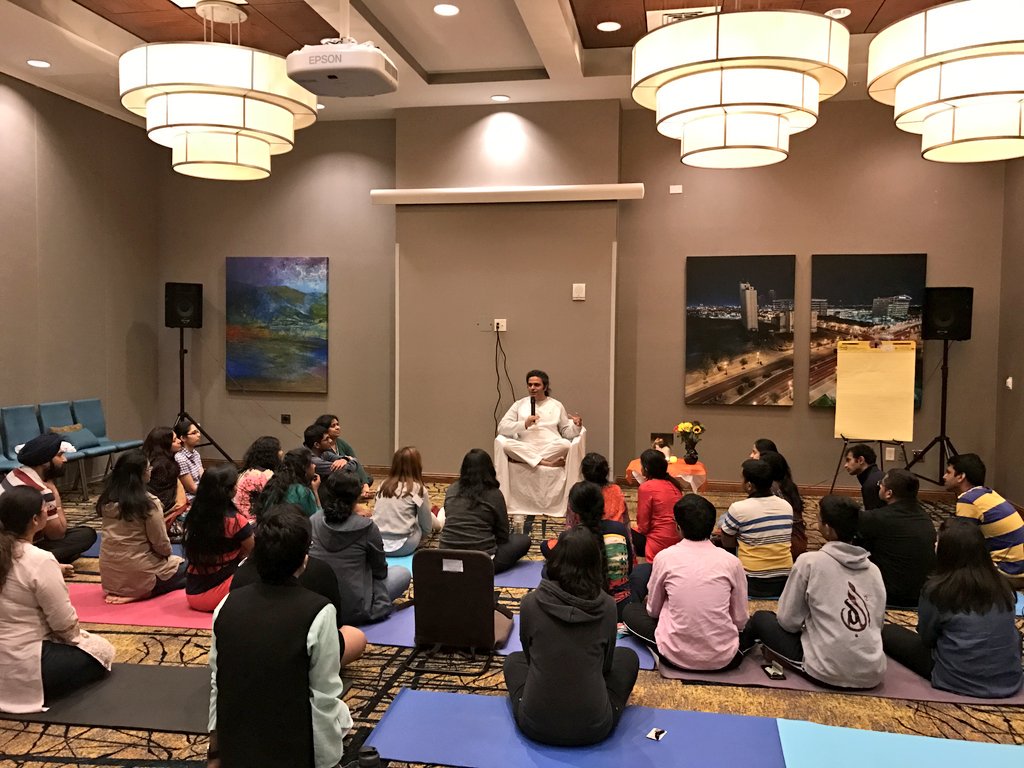 Confidence is finding newer ways to fullfil your commitment. <a href="/rajeshjagasia/">Rajesh Jagasia</a> at DSN Arizona. Super work <a href="/nekrishn/">Ashwinkrishna</a> <a href="/sandeepg118/">Sandeep Gunda</a> <a href="/tanu_005/">tanu mathur</a>