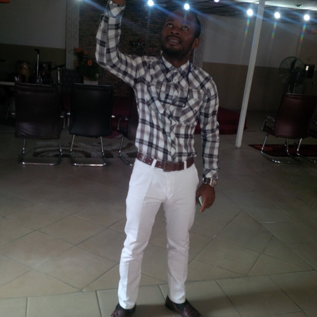 Iamelstean's tweet photo. Great day to shout Glory be to God for his awesome wonders over life and my Family. Good morning guys https://t.co/ET2bIAzxFf