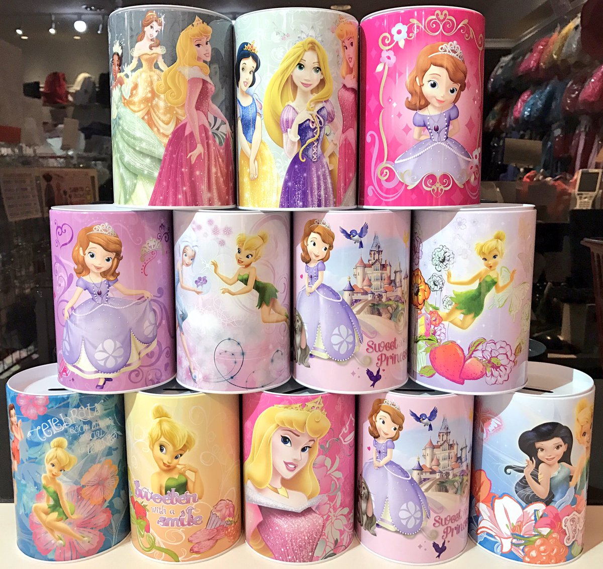 サンキューマート京都アバンティ店 商品紹介 ディズニープリンセスの貯金箱です 人気のキャラクターたくさんご用意しております お好きなものを入れて インテリア にもおすすめですよ もちろん全品 390です 可愛いと思ったら サンキューマート京都アバンティ店 商品紹介 ディズニープリンセスの貯金箱です 人気のキャラクターたくさんご用意しております お好きなものを入れて インテリア にもおすすめですよ もちろん全品 390です 可愛いと思ったら
