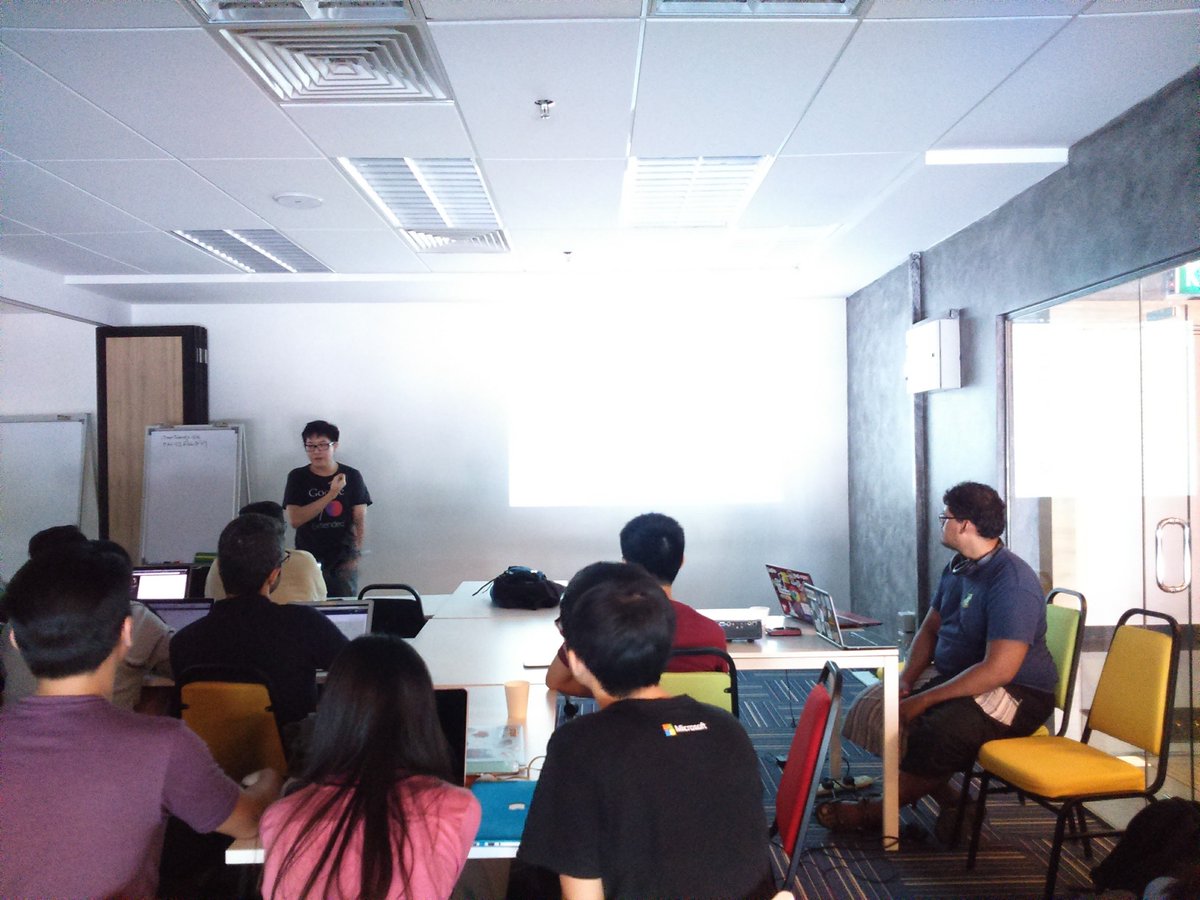 gdgkl's tweet photo. TensorFlow and Keras Q&amp;A by @anonoz at TensorFlow Dev Summit 2017 Extended Kuala Lumpur
#tfdevsummit #gdgkl @tensorflow @gdg https://t.co/45LrxVCA7t