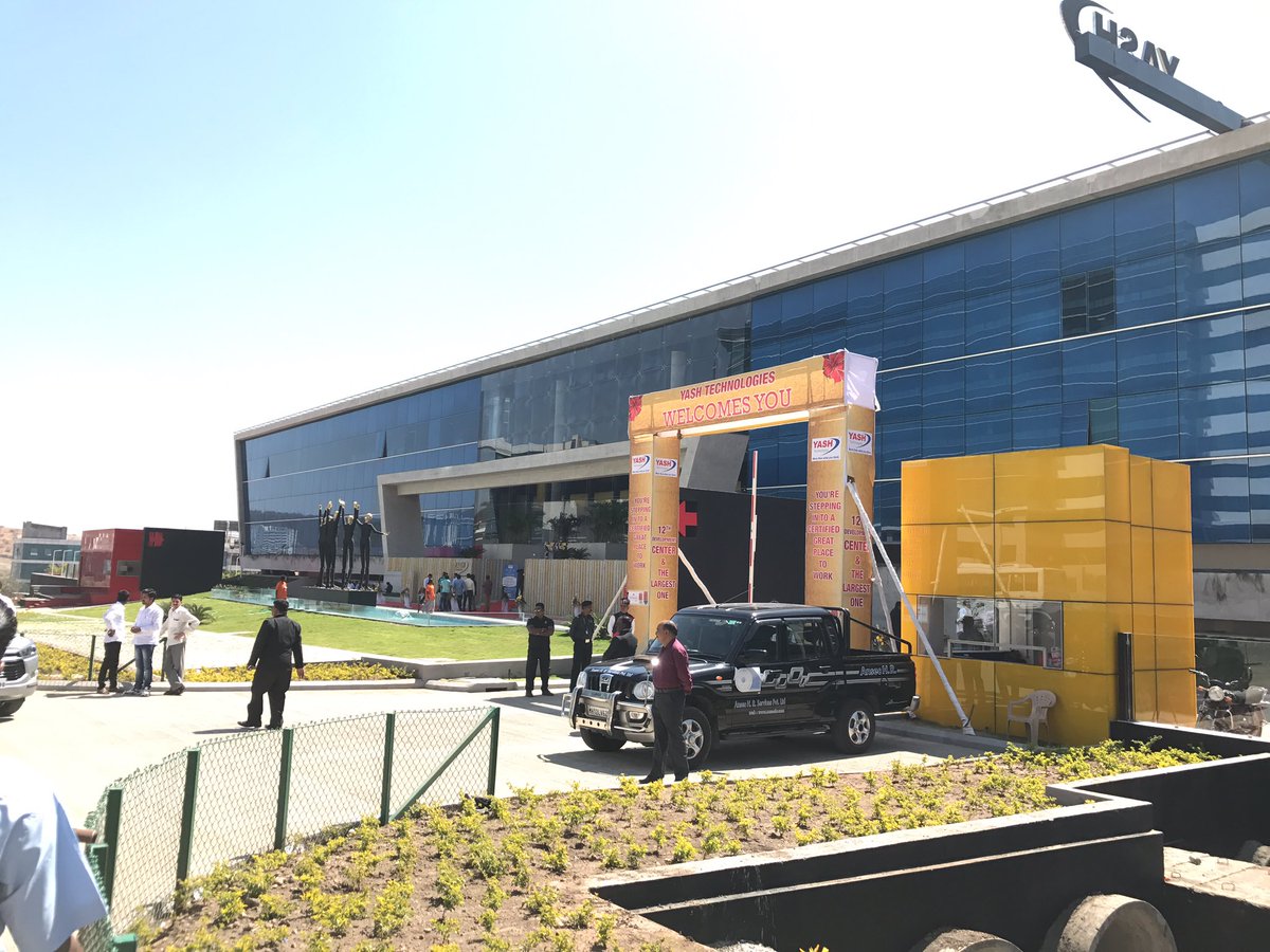 HBarasker's tweet photo. @YashForum @YASH_Tech #grandopening #yashtechnologies #celebration https://t.co/ysiMJqtZsX