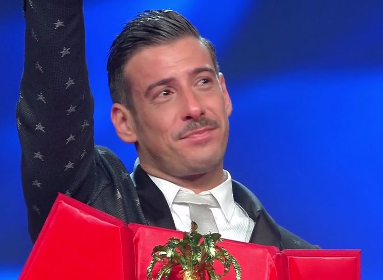 MrBigTweetX's tweet photo. https://t.co/7bWasdblds  Festival di Sanremo 2017 - Cronache sanremesi, vinti e vincitori  dell'ultima edizione del Festival https://t.co/e1jzEf8Omw