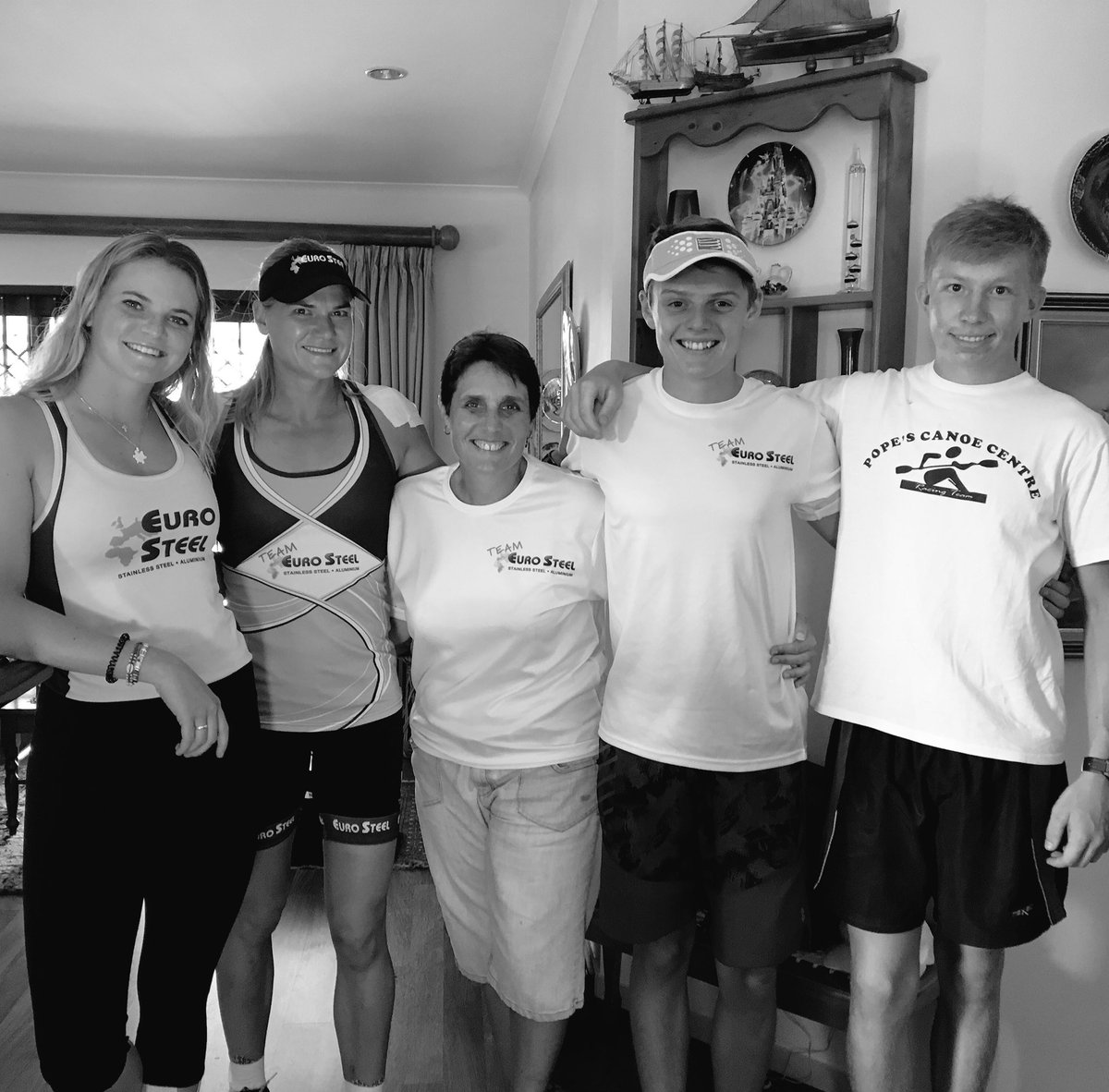 KyetaP's tweet photo. Team Eurosteel Ready for Day 3 of Dusi 💪🏼💪🏼✅🥇 @EuroSteelSport @DusiCanoe @chat2kim #TeamEurosteel 
Ready to Rumble!!!!! https://t.co/1w8Uawe2YQ