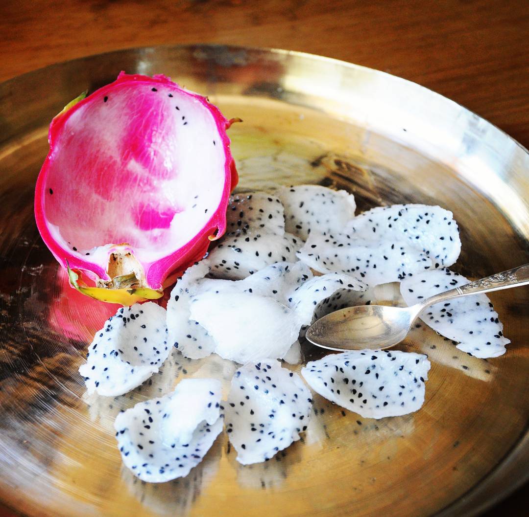 MILKMAMAMELB's tweet photo. #milkmama #dragonfruit #lactationsmoothie #lactationmixes #smoothies #smoothielover #healthysnacks #breastmilk #nourish #feedingmytribe https://t.co/DsSHcvcvxJ
