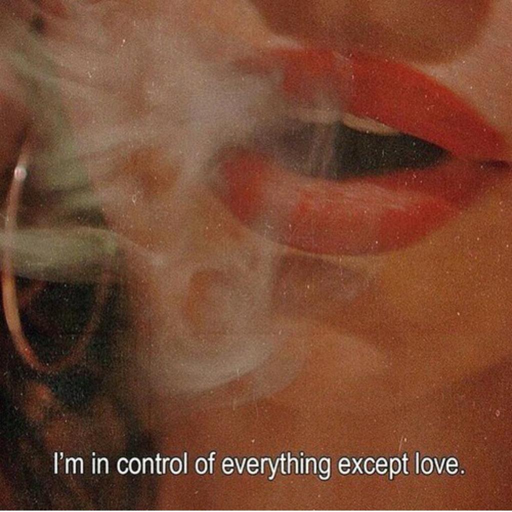 cantthinkuser's tweet photo. #likeforfolow  #like4likes  #follo4follo #love #wtf #InMyMind #crazyho #notgoingout  #lonelygirl #sadday #whogivesafck #lol #mylife https://t.co/07YQJ7OdaE