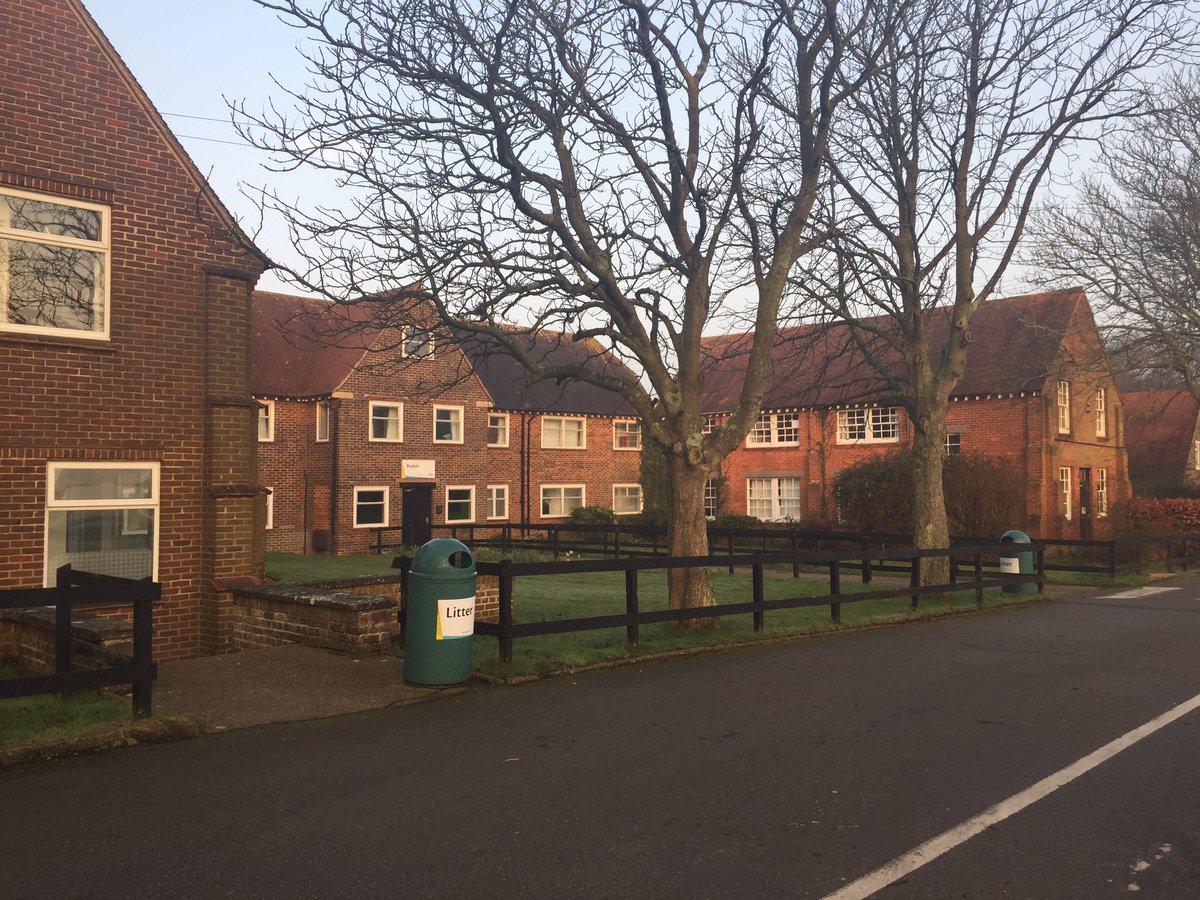 Unloc Student Voice tweet media