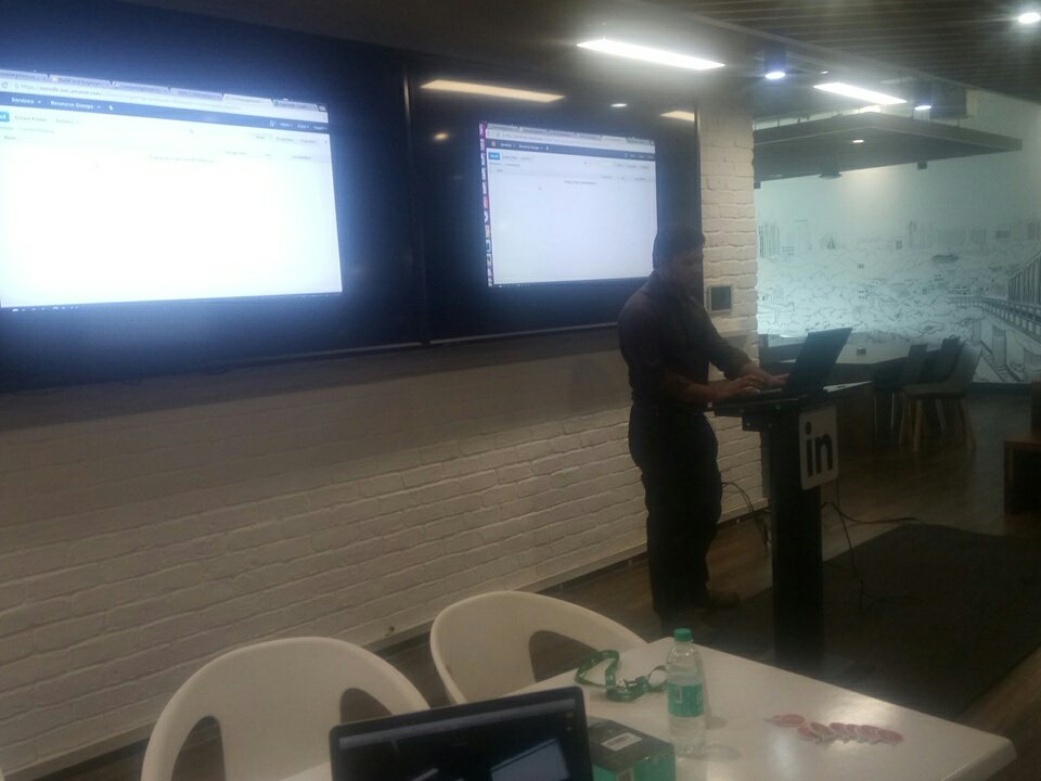 neependra's tweet image. Mitish is showing how to to build and deployment with #codedeploy and #aws at #aws #devops #meetup @mohitsethi @jeevandongre