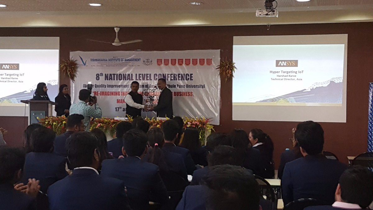 vim_live's tweet image. Dr. Umesh Patwardhan felicitating Mr. Harshad Karve (Tech Dir. Asia at ANSYS,Inc) on Day 2, 8th National Level Conference.
@vim_live @ANSYS