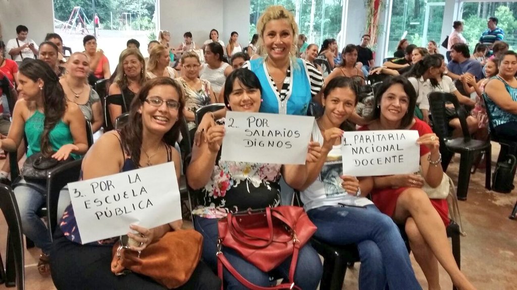 #ParitariasDocentes #EducacionPublica #Ctera #compromisodetodos <a href="/soniaalesso1/">Sonia Alesso</a> <a href="/udpm_misiones/">UDPM</a> @Eduardoute <a href="/RobiBaradel/">Roberto Baradel</a> <a href="/guiye01/">Guillermo Parodi</a> <a href="/grillo141/">Ruben Dario</a>