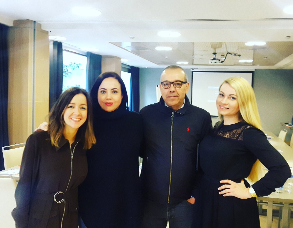 DraXenia's tweet photo. Fantástico Curso de Derma-Coaching en Madrid. Mil gracias a todos los profesores!!! @dermatosilva @SergioVanoG #dermacoaching #curso https://t.co/hLGCQ8DGq1