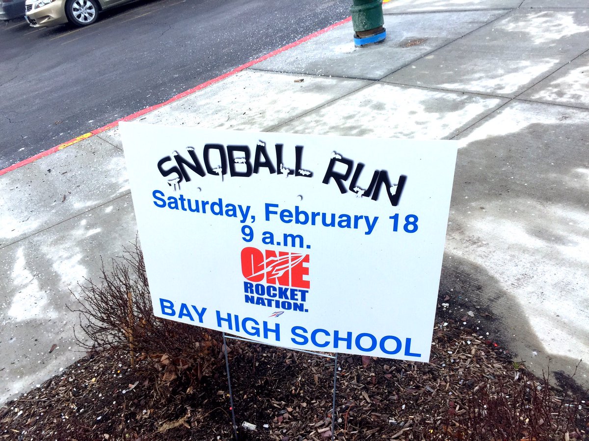 EugeneRMiller's tweet photo. Thanks @JanessaWebb no snow 2day so I will complete 2day #snowball #run! #runchat #cle #teamshelvie #rungenorun https://t.co/ujGqGdhEmP