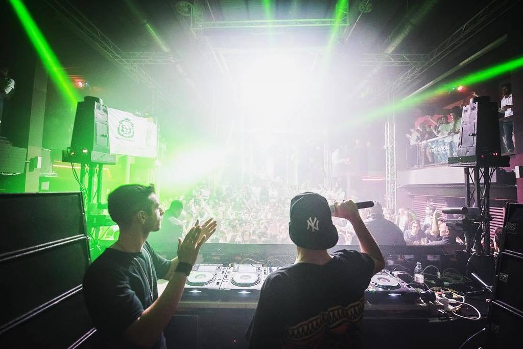botteghidj's tweet photo. We're gonna party.. #mattebotteghi #botteghi #dj #deejay #djing #djset #djlife #djlifestyl… https://t.co/T16ag6eJwZ https://t.co/DPS1mTv8Sj