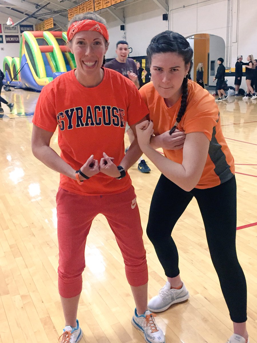 TiltonGVHoops's tweet image. Happy "golden" Birthday @liv_orlando18! Let's celebrate w/ a    #GAMEDAY WIN! I love you! #2manypics #2choosejust4 #babymuscles #family ❤️💯🏀