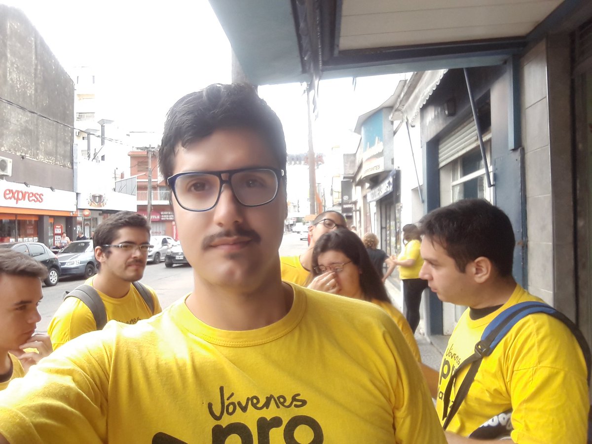 Guillote_JPRO's tweet photo. #LaFuerzaDelCambio @JuvPROLaMatanza @JCambiemosBA @JProArg #JPro17 https://t.co/ixp9UwjLjU