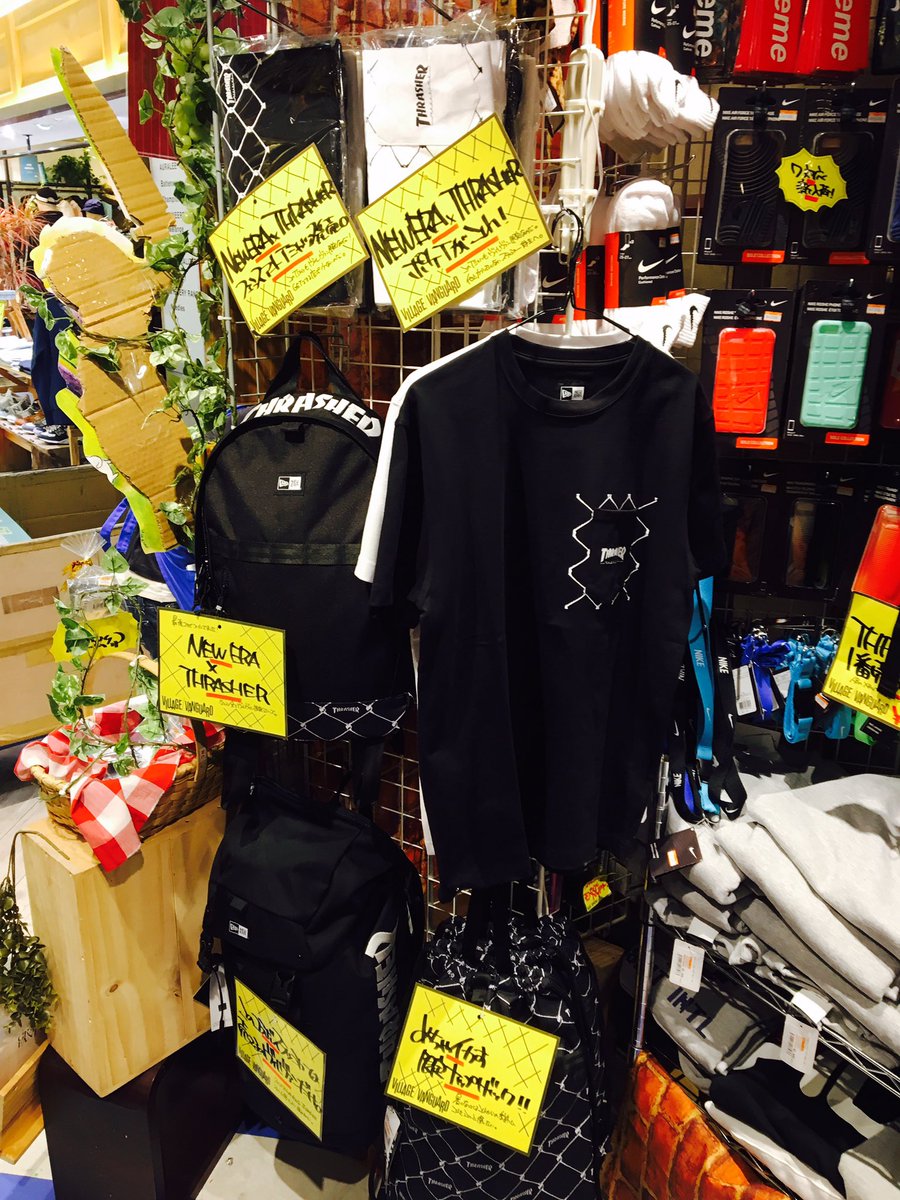 ヴィレッジヴァンガードﾙﾐﾈｴｽﾄ新宿店 Sa Twitter Newera Thrasher 本日より販売開始の ヴィレヴァン限定 のニューエラとスラッシャーのコラボ 今後雑誌やらで露出して入手困難必至の爆弾アイテム フェンスなアートにthrasherのロゴがよりストリート感を