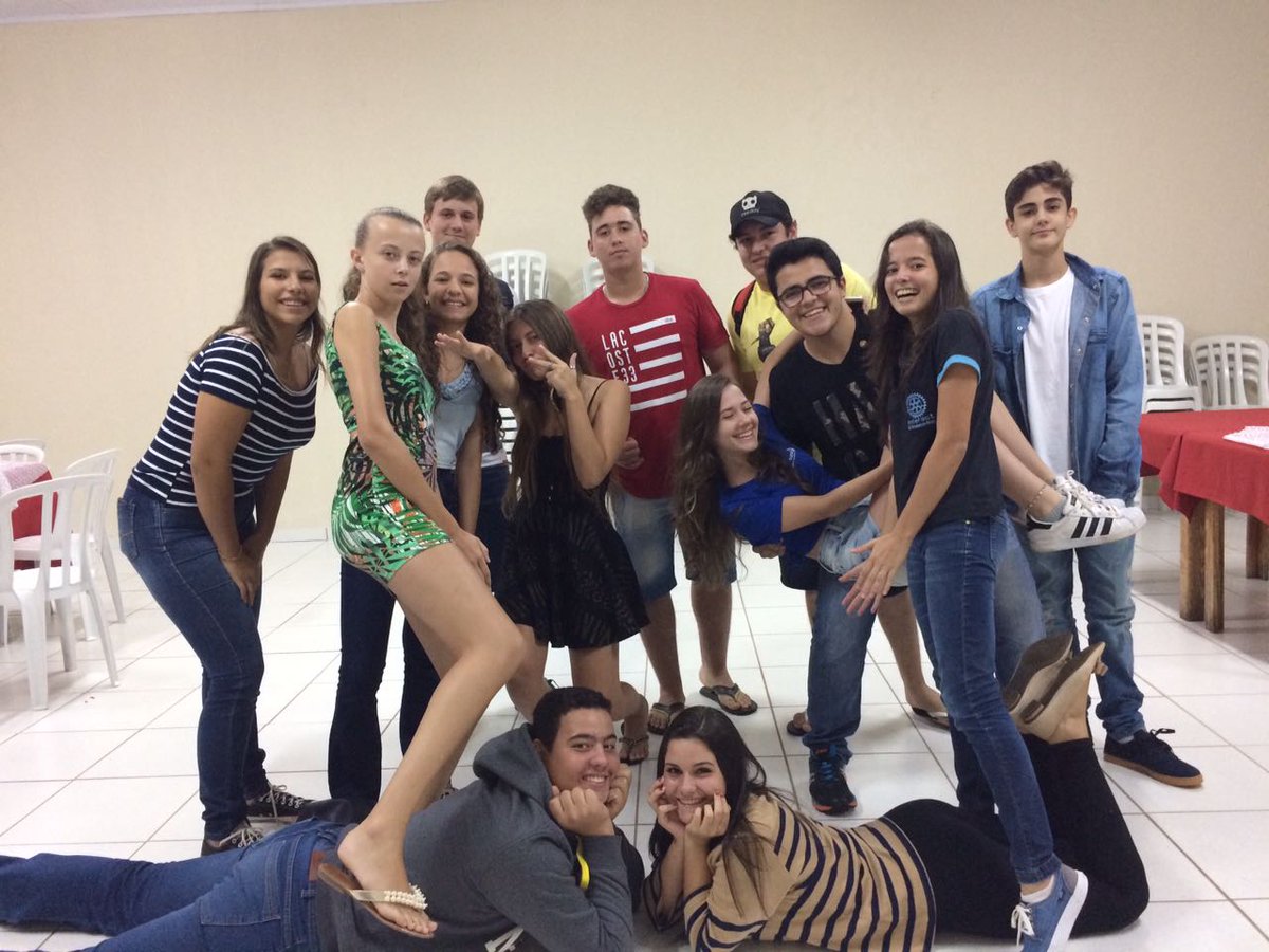 Vamoslapoha's tweet photo. Reunião 26 
😍😍😍😍 https://t.co/3W6otCqol9
