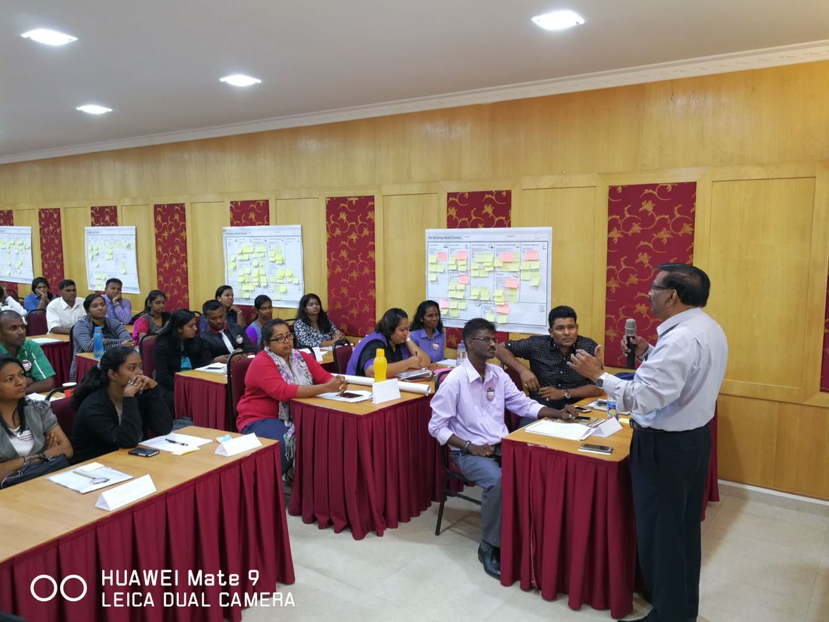 MAICCIHQ's tweet photo. 2nd Johor LEAP Program : How to prepare Bankable Business Plan &amp; how to make it is relevant and easy enough to be understood by everyone https://t.co/GV0lp6bweR