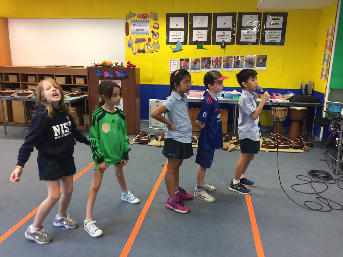 I wanna sing! #nistis having a #dayofplay <a href="/NISTELEMusic/">NISTELEMusic</a> <a href="/Y3NIST/">Y3NIST</a>