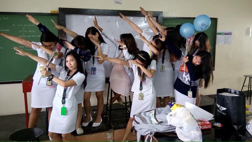 nylyramhearts's tweet photo. FAMILY❤️ 
#PHARMATES #LABANPARASA #TATLONGLETRA #SWAG #TEAMBO #TEAMBA @hellorosiiieee @Alyssaaaaaaaa04 @arah0012 @SAMBAO7 https://t.co/uhYyiv5qZQ
