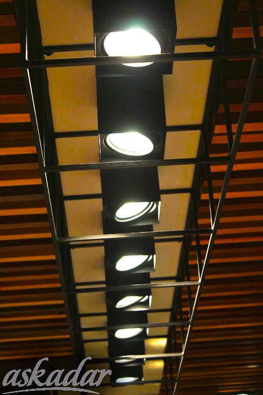 Askadar'da ince eleyip sık dokuyarak seçtiğimiz her aksesuar size daha iyi bir atmosfer sunmak için #askadarcafe_restaurant