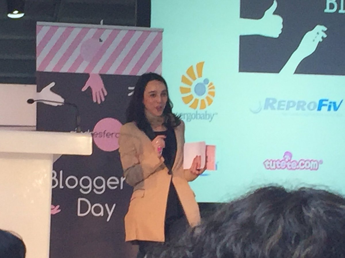 mamatambiensabe's tweet photo. Y cómo no... no es #bloggersday si no está nuestra @chispuncita Genial cómo siempre #Mbday17 @madresfera https://t.co/lzM60y5yl1