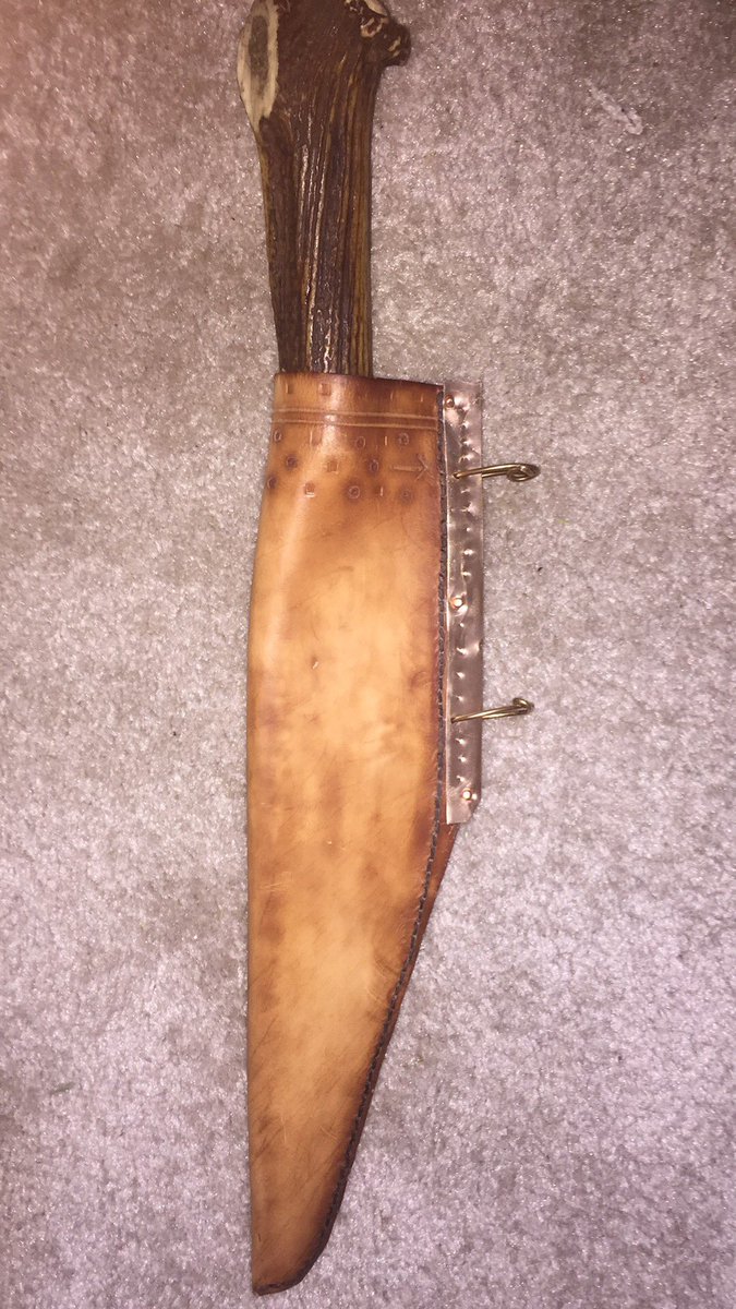 RMercenaries's tweet photo. Put some metal on to the seaxe scabbard not quite turned out how I wanted to but still looks good https://t.co/hbiI4YhOkU