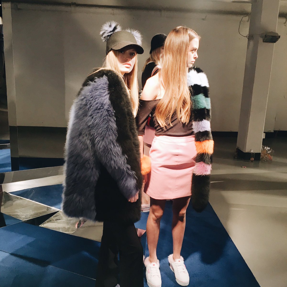 _enaj's tweet photo. When you want it alllllll 🌸 #LFW #CharlotteSimone https://t.co/GrAkSARhTi