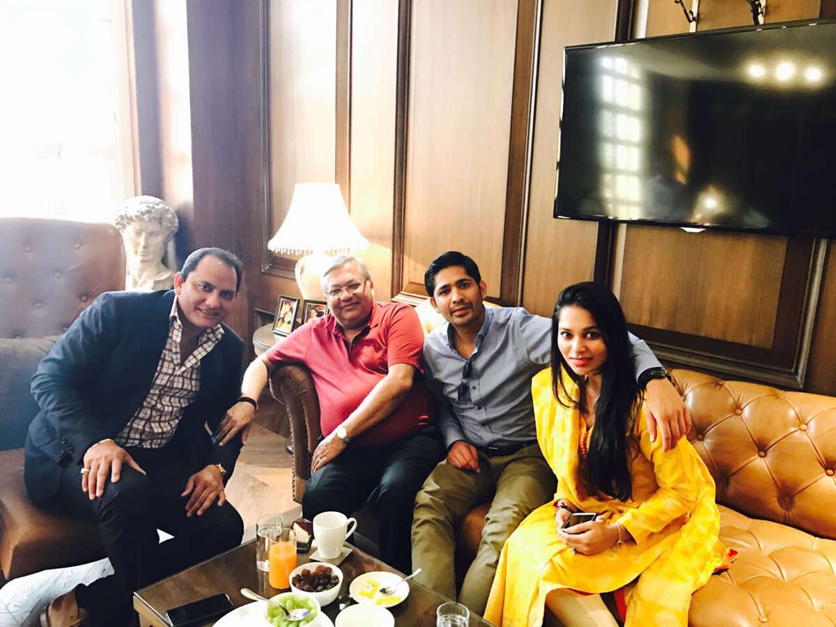 azharflicks's tweet photo. Attended the function at #DPSInternational Gurgaon,was lovely to meet #ravijaipuria bhai# Varunjaipuria and #devyanijaipuria !! https://t.co/nDPstULLhx