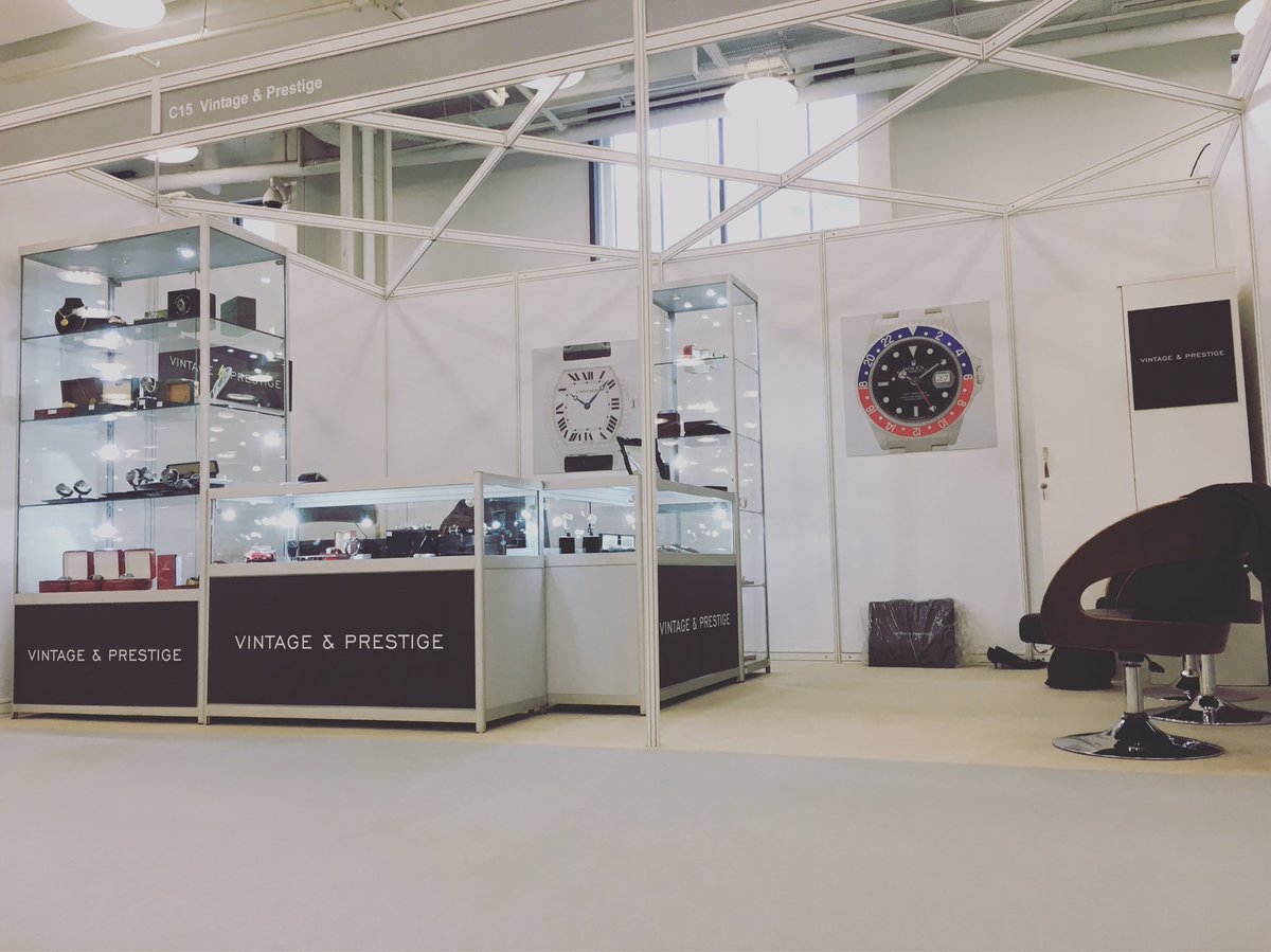 Day 2 at the Olympia historic @coys1919 <a href="/OHA_fairauction/">Olympia Historic</a>