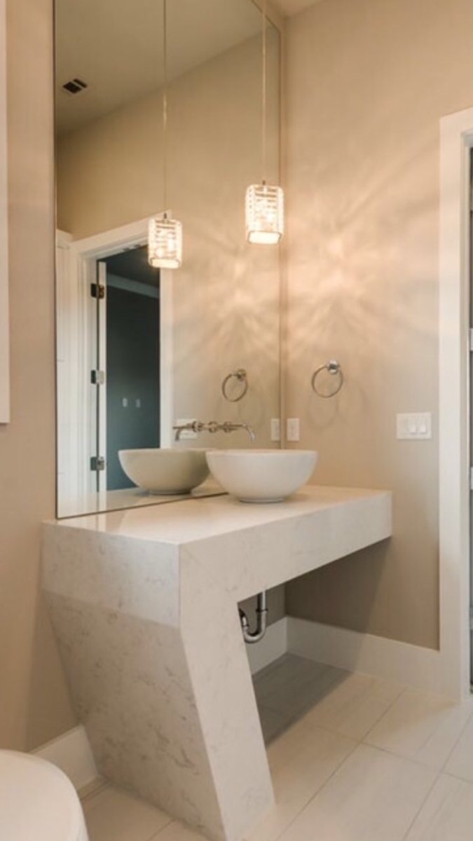 JonAAtwood's tweet photo. Contemporary powder bath #atwoodcustomhomes #spicedesign #picoftheday #interiordesigner #interiordesign #luxury #bathroom https://t.co/9VzXTWBctQ